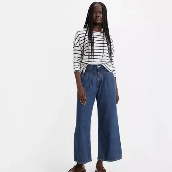 Levi's Denim - Levi’s Baggy Featherweight Women's Jeans Size 24